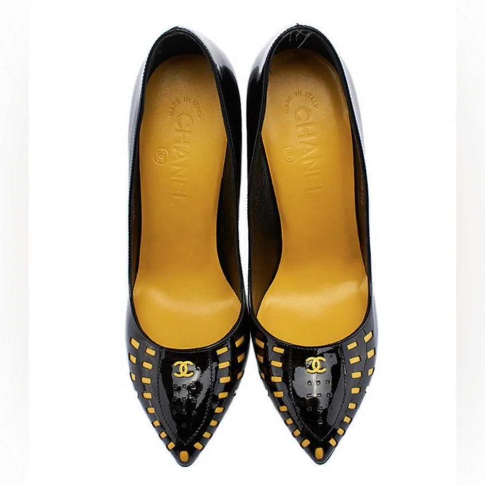 Chanel pumps - made famous by Lady Gaga - Picture 1 of 9